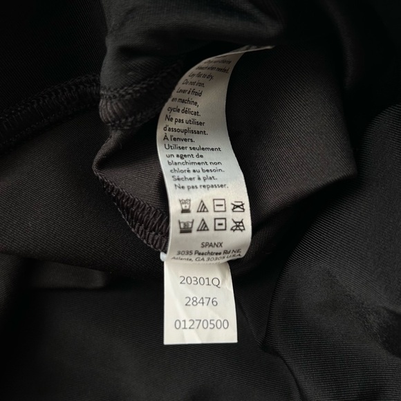 Spanx Black High Rise Faux Patent Leather Leggings Size Small - Picture 10 of 10